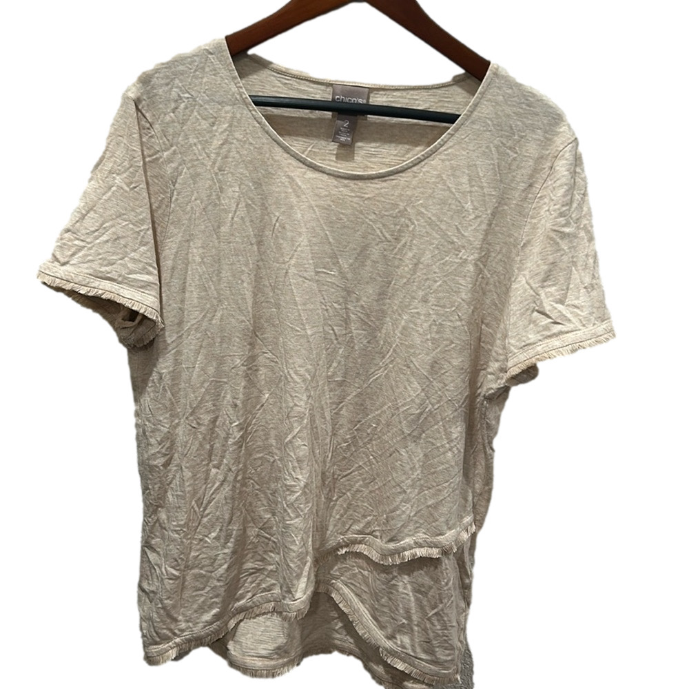 Chicos short sleeve cream/tan shirt size 2 GUC